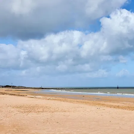 - à 500m De La Appartement