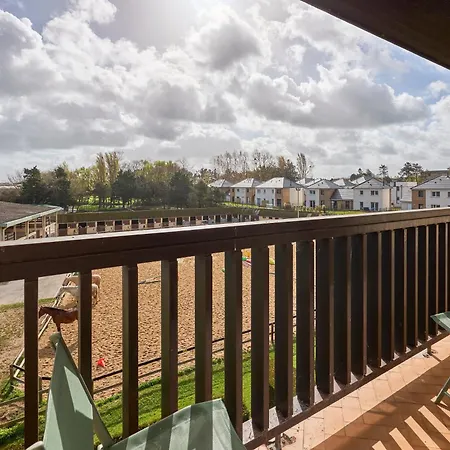 - à 500m De La Appartement *