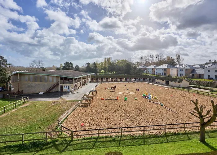 - à 500m De La * Courseulles-sur-Mer